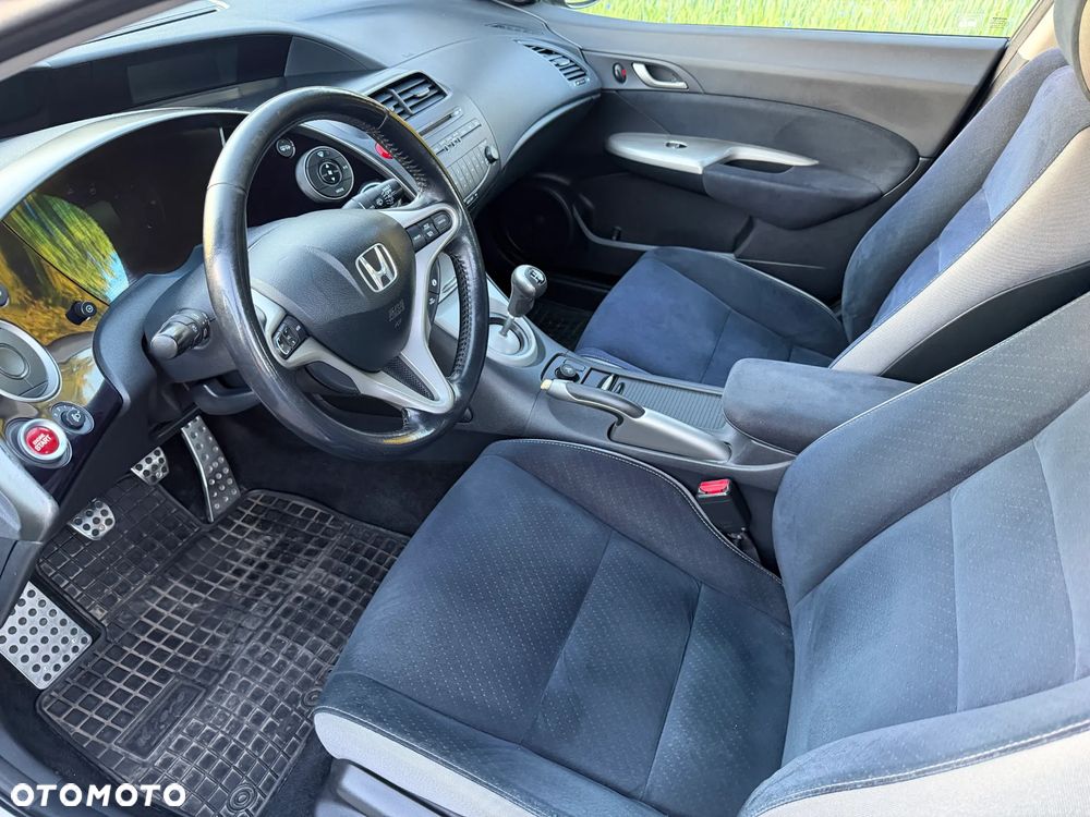 Honda Civic 1.8i-VTEC 50 Jahre Edition - 13