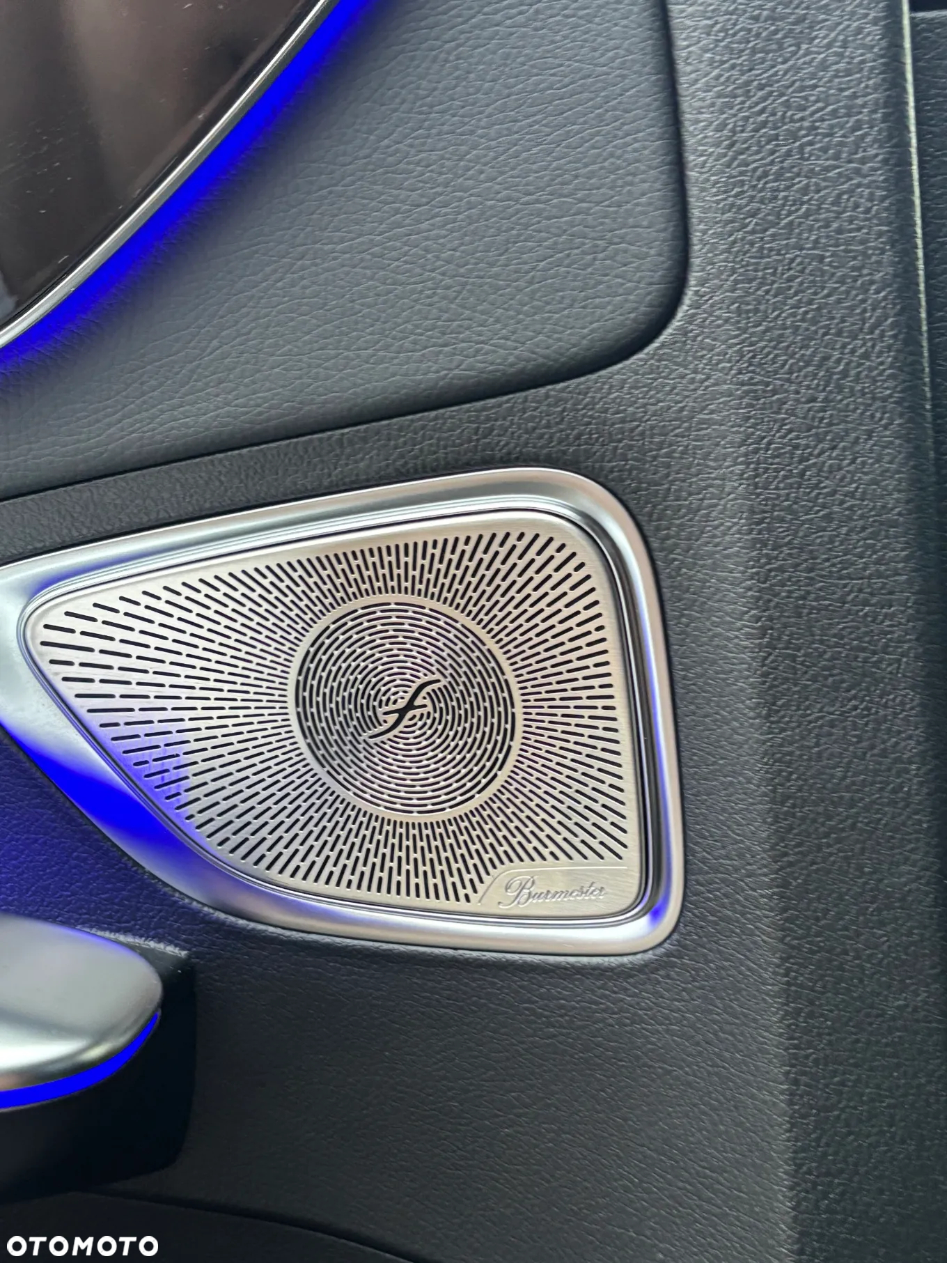 Mercedes-Benz Klasa C 300 4MATIC 9G-TRONIC - 23