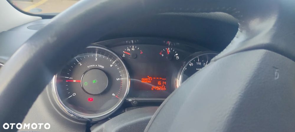 Peugeot 5008 - 13