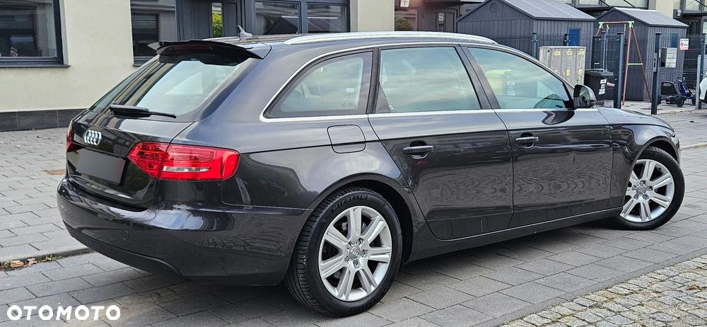 Audi A4 Avant - 3