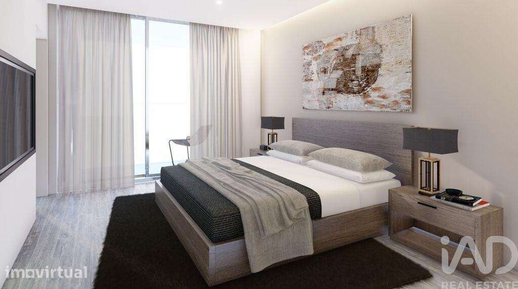 Apartamento T2 em Atouguia da Baleia de 75,00 m2 - Grande imagem: 4/30