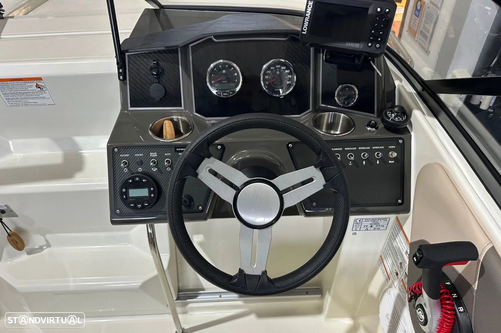 Bayliner VR6 OB Cuddy - 17