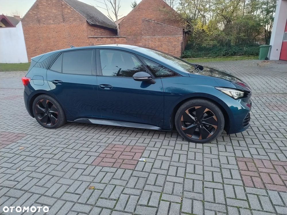 Cupra Born - 8