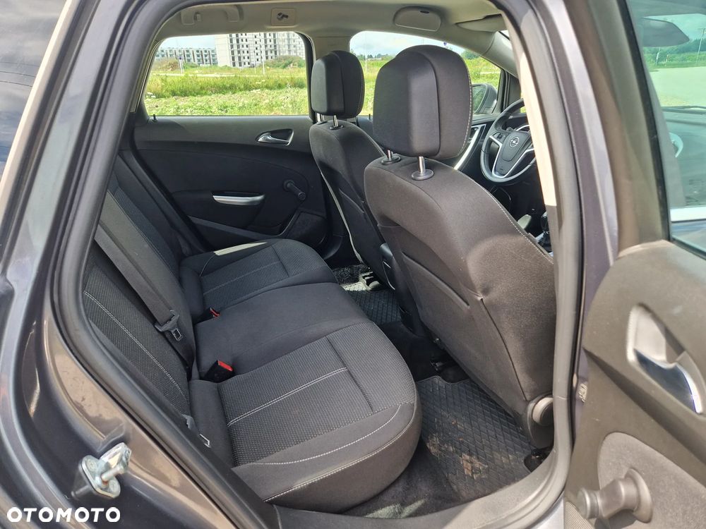 Opel Astra - 16