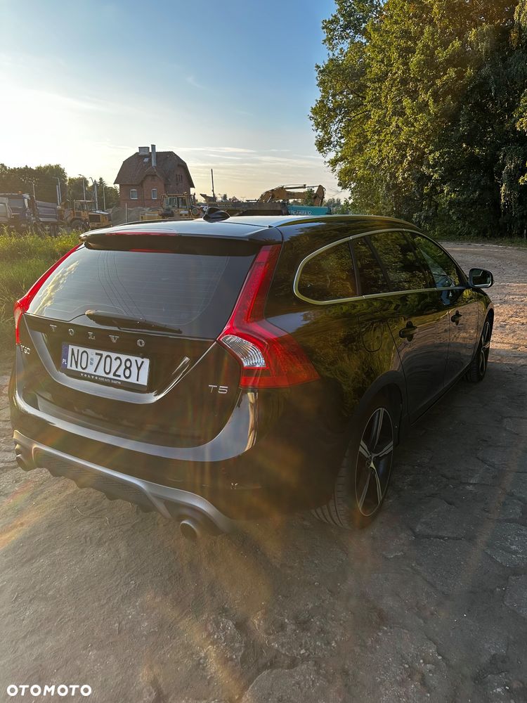 Volvo V60 - 4