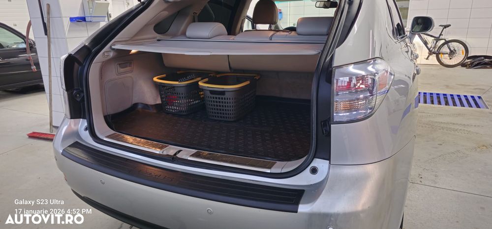 Lexus Seria RX - 27