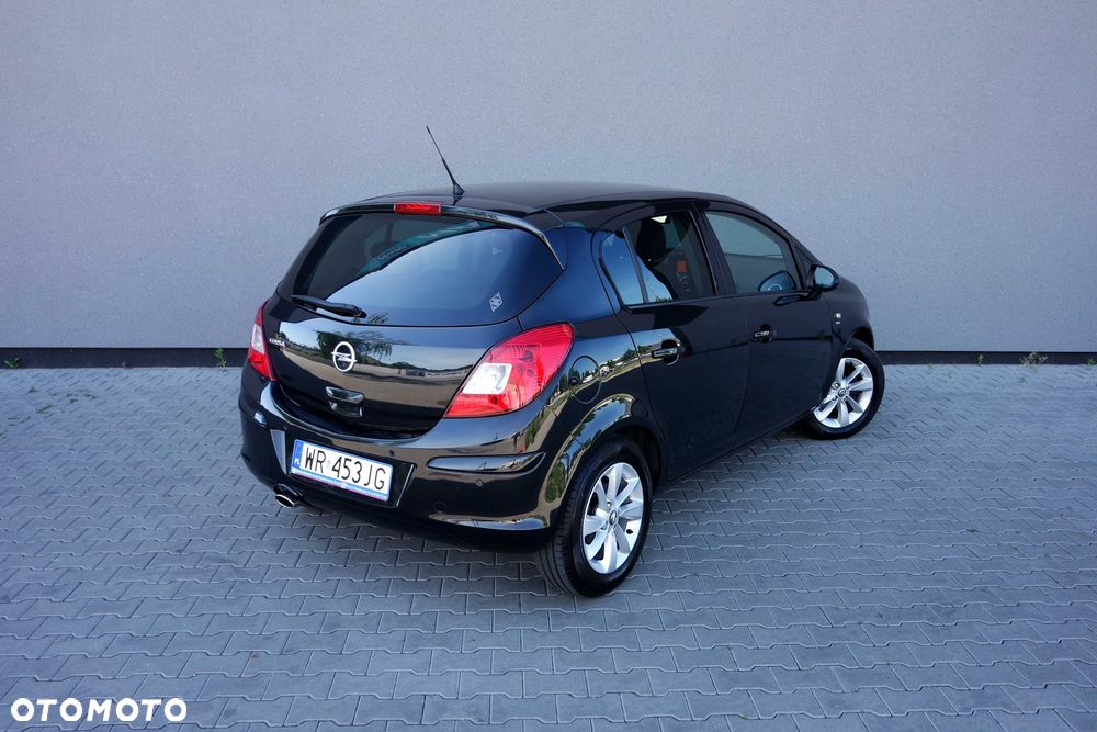 Opel Corsa - 4