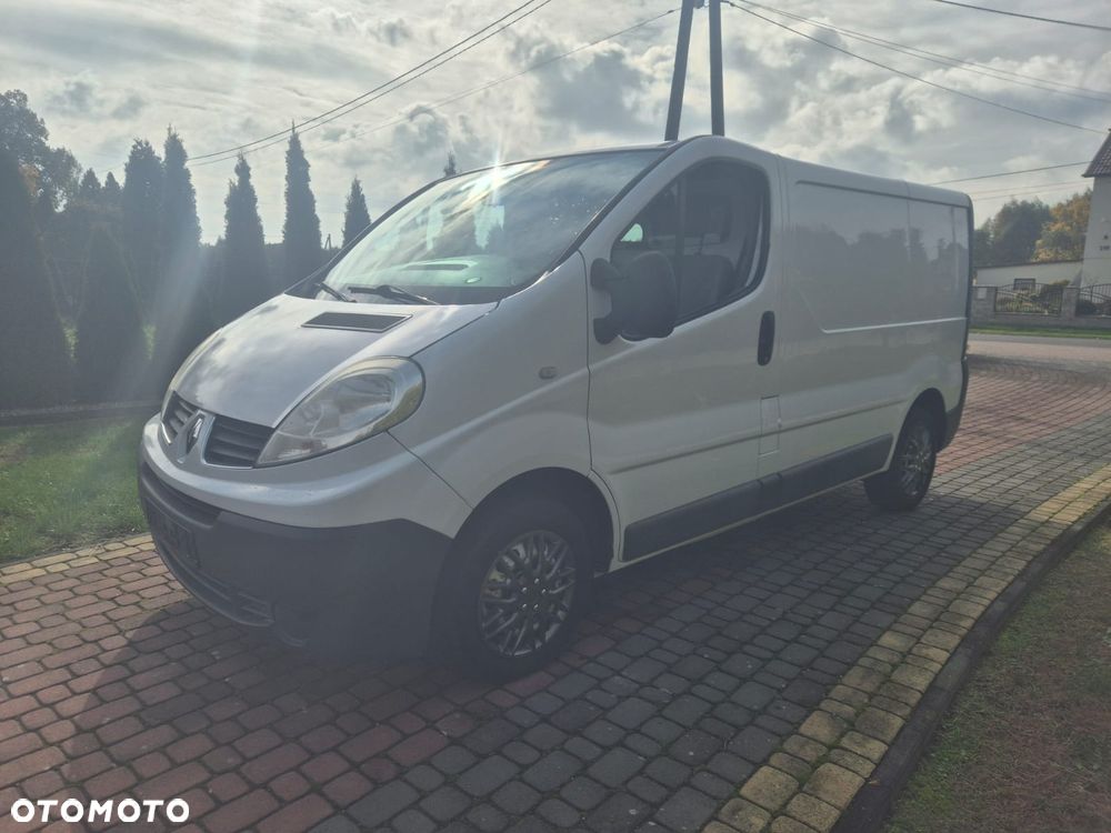 Renault Trafic - 1