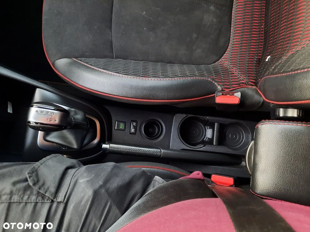 Renault Captur (ENERGY) TCe 150 EDC Version S - 39