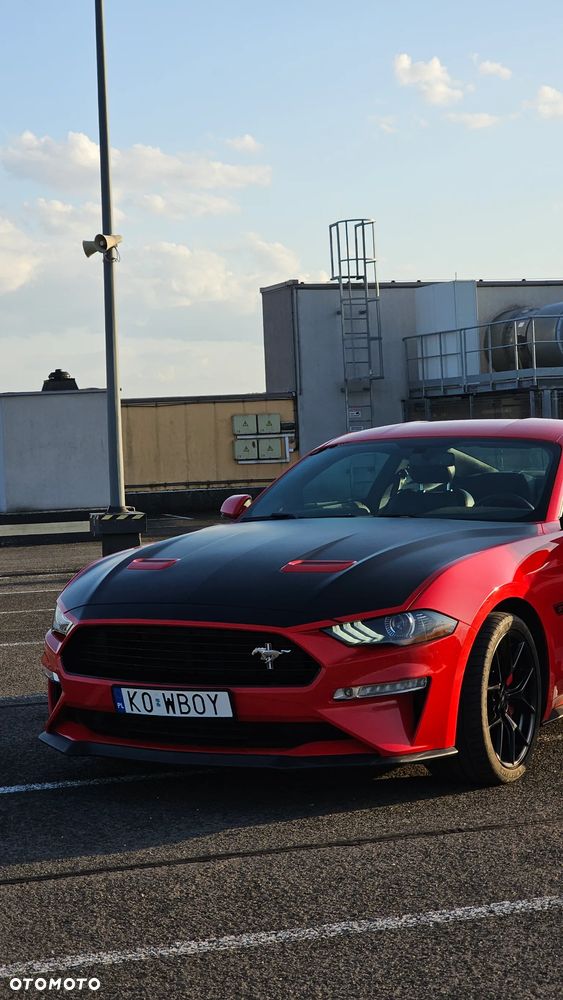 Ford Mustang - 6