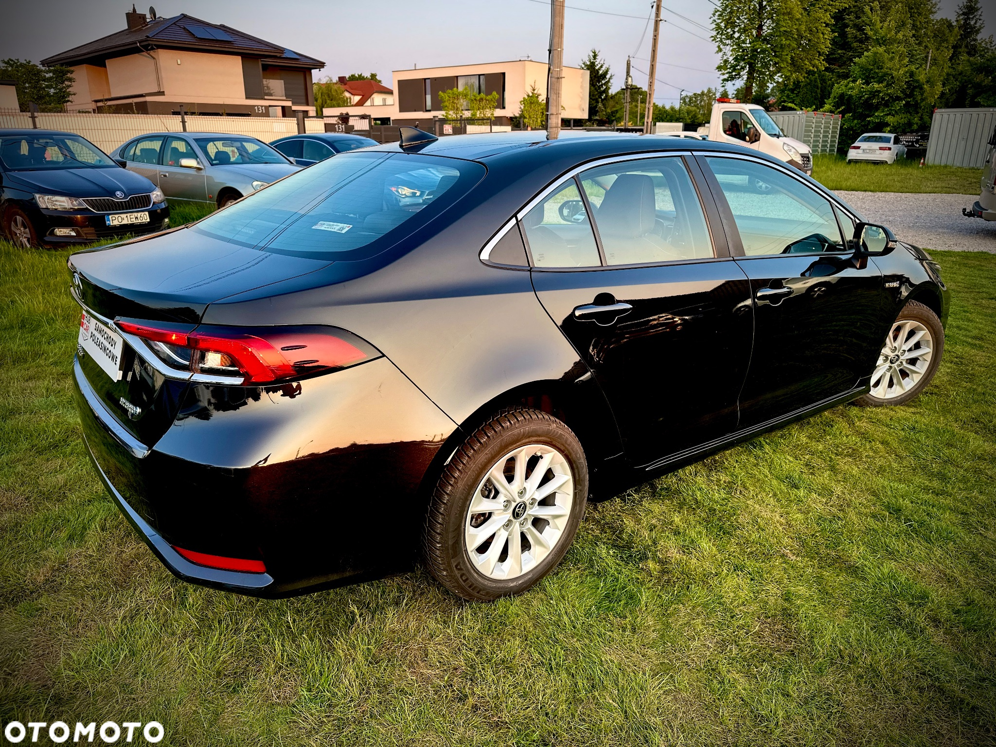 Toyota Corolla 1.8 Hybrid Comfort - 17