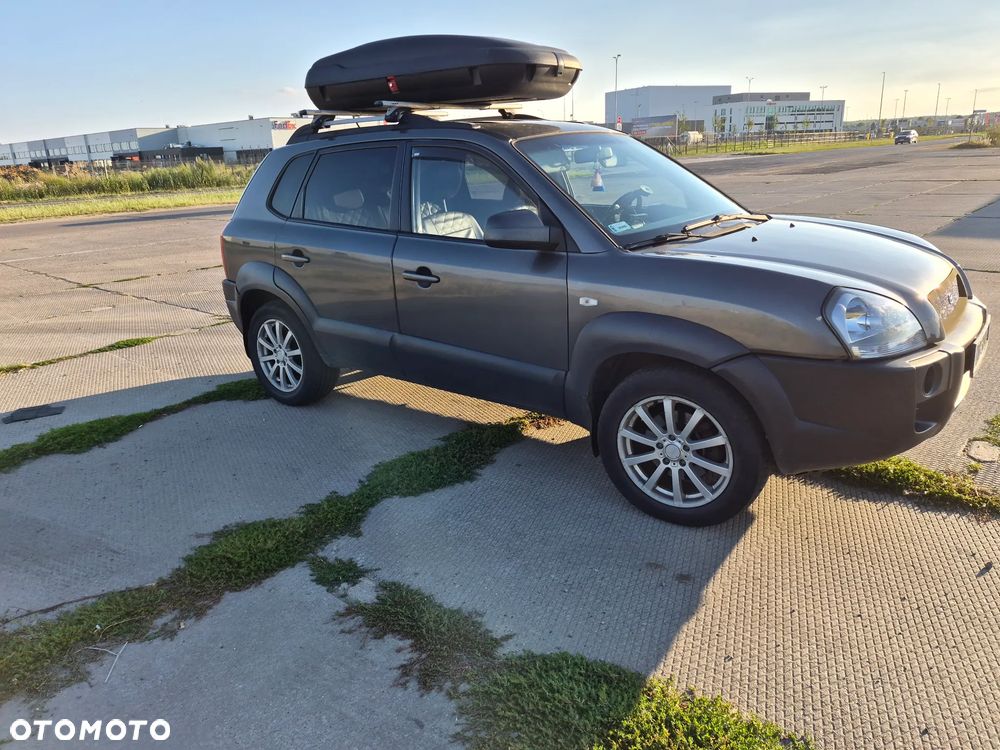 Hyundai Tucson 2.0 4WD GLS - 3