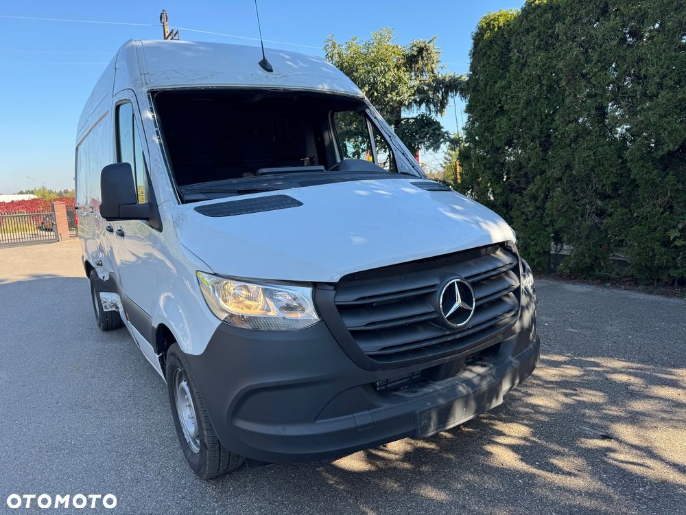 Mercedes-Benz SPRINTER - 13