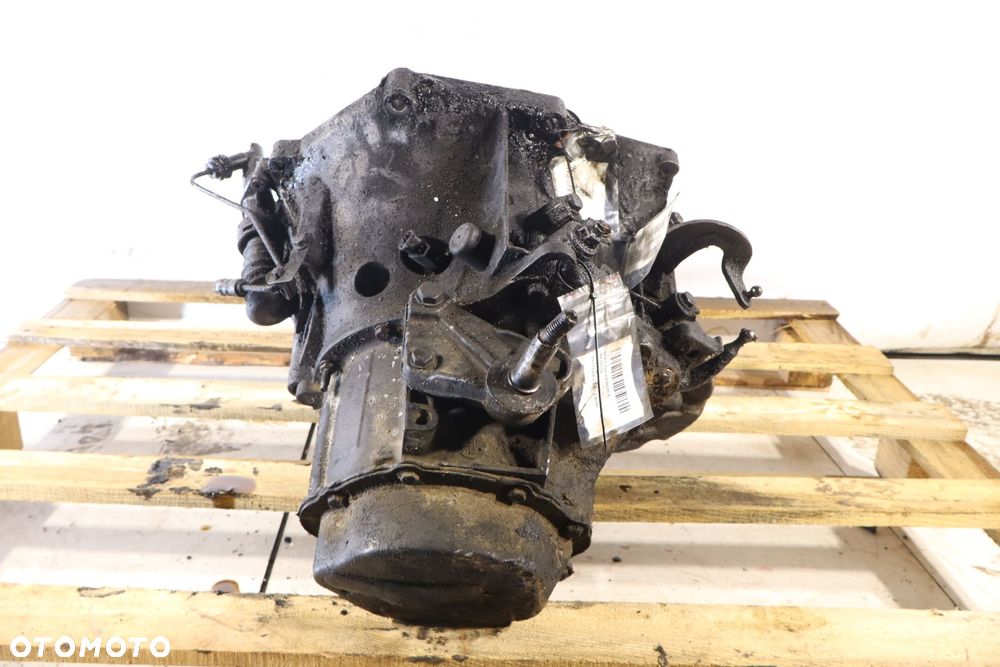 skrzynia biegów 5 biegowa - 2