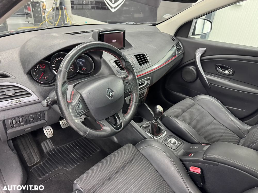 Renault Megane ENERGY dCi 130 GT LINE - 25