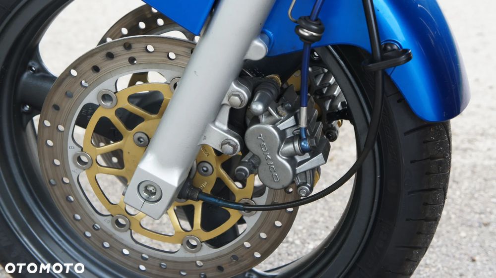 Kawasaki ZR - 13