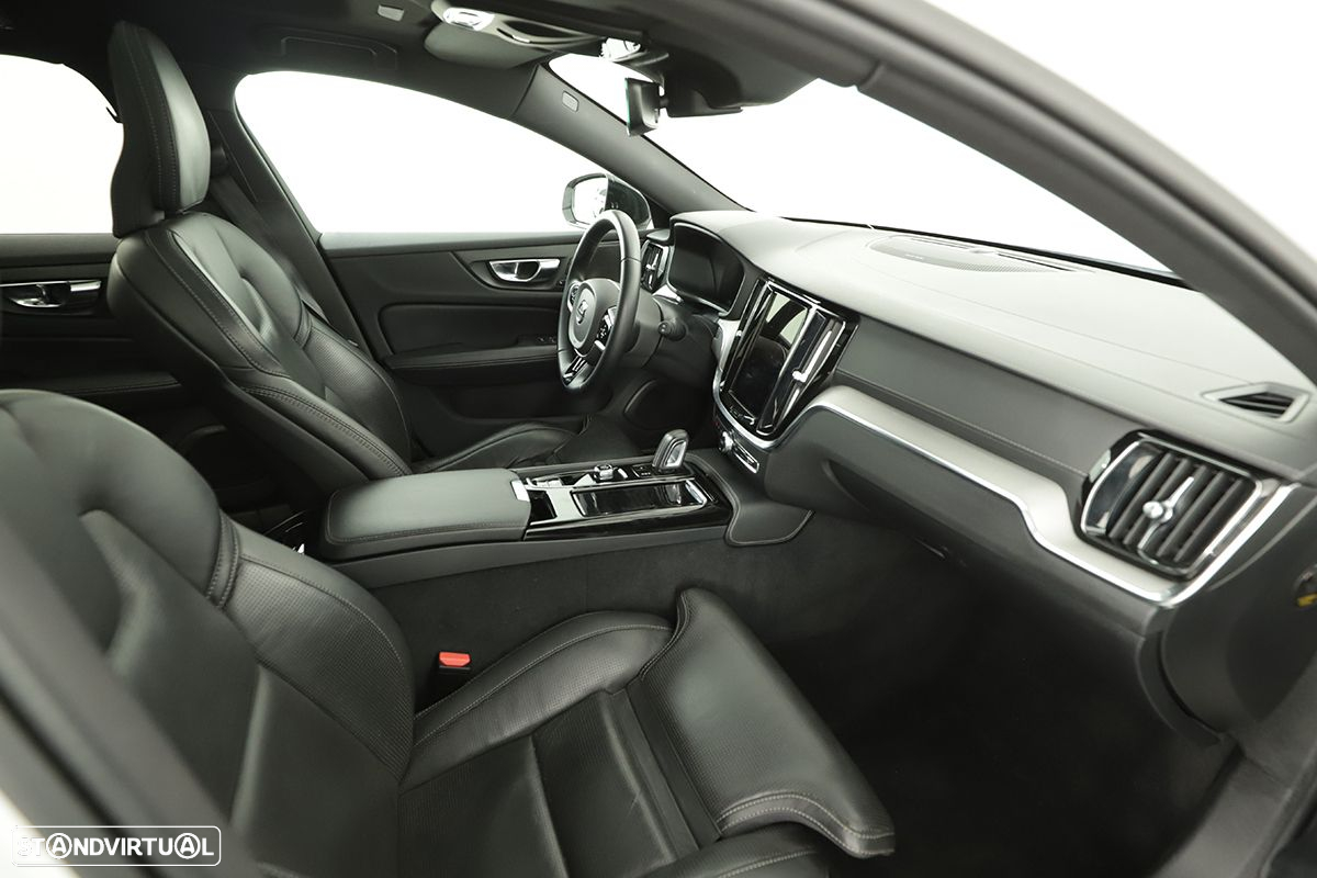 Volvo V60 2.0 T6 AWD TE Inscription - 24