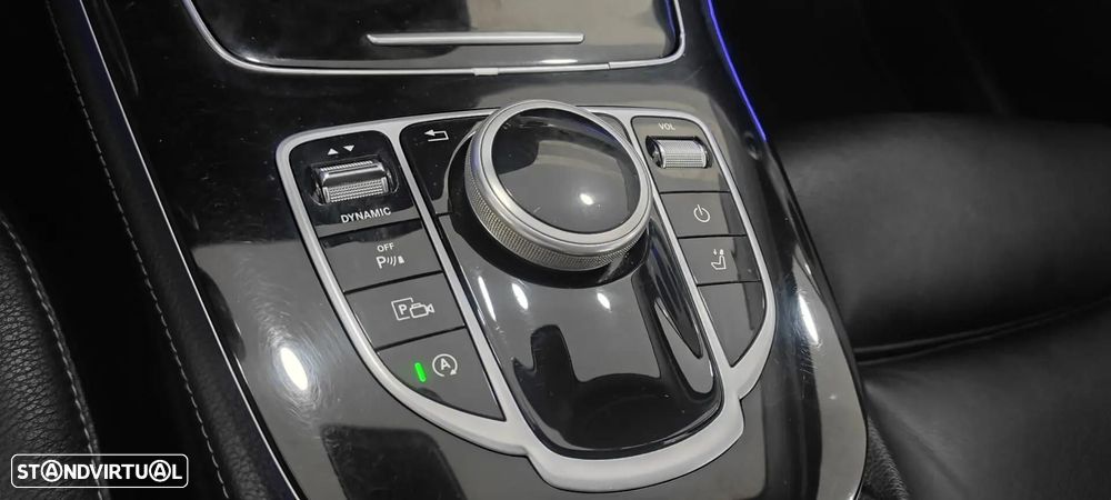 Mercedes-Benz E 220 d Avantgarde - 37