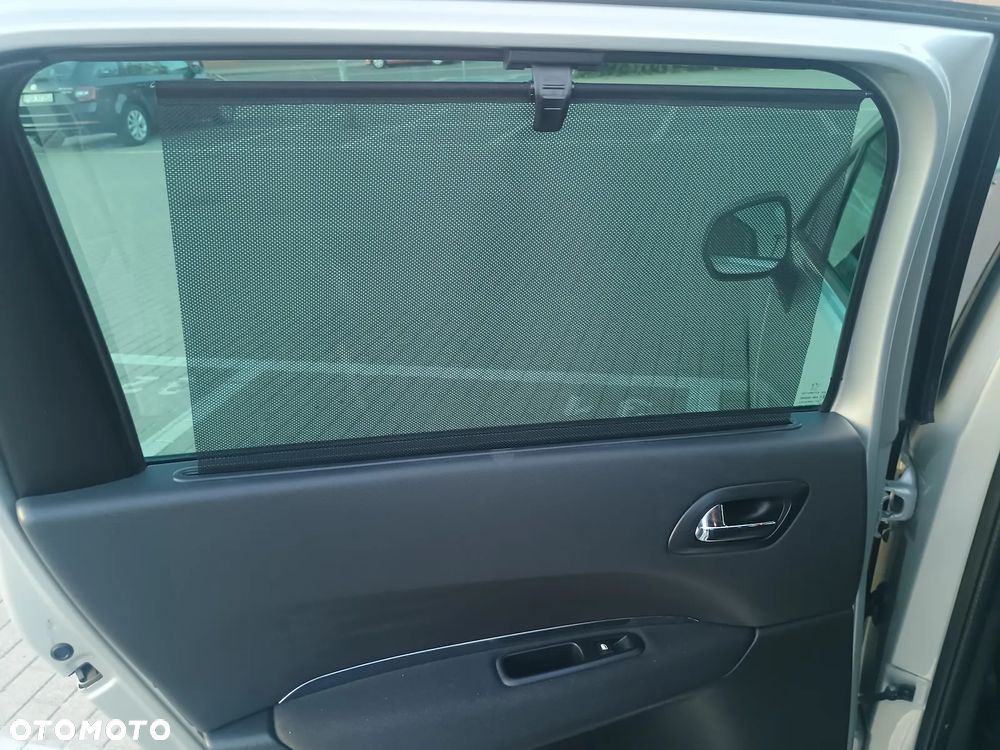 Peugeot 5008 BlueHDI 120 EAT6 Stop & Start Active - 19