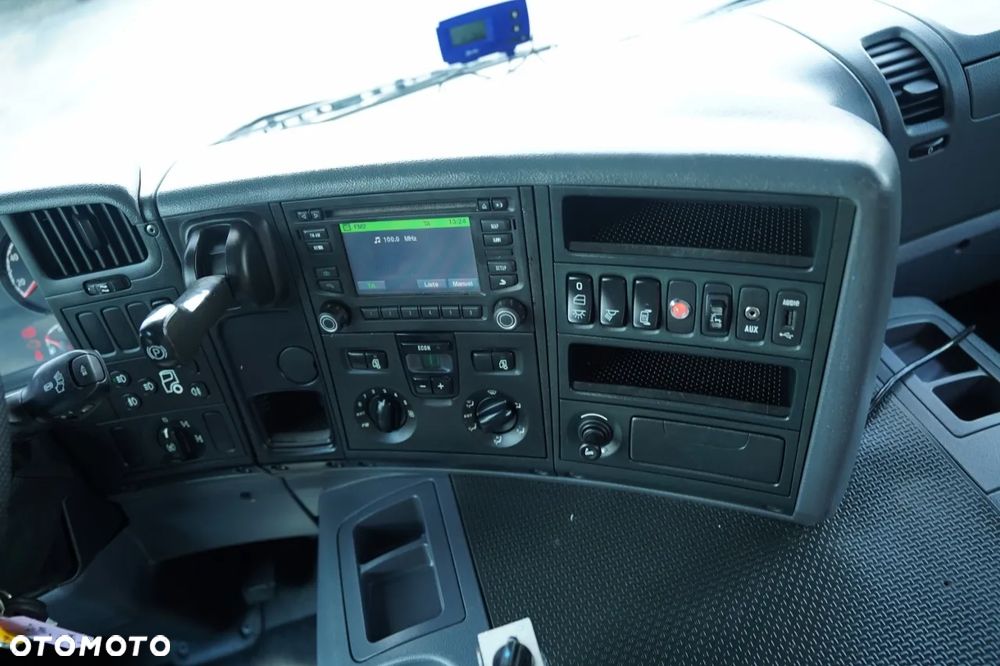 Scania P 410 / 8x4 / WYWROTKA - 6 M + HDS ATLAS 116.3  / ROTATOR / EURO 6 / - 33