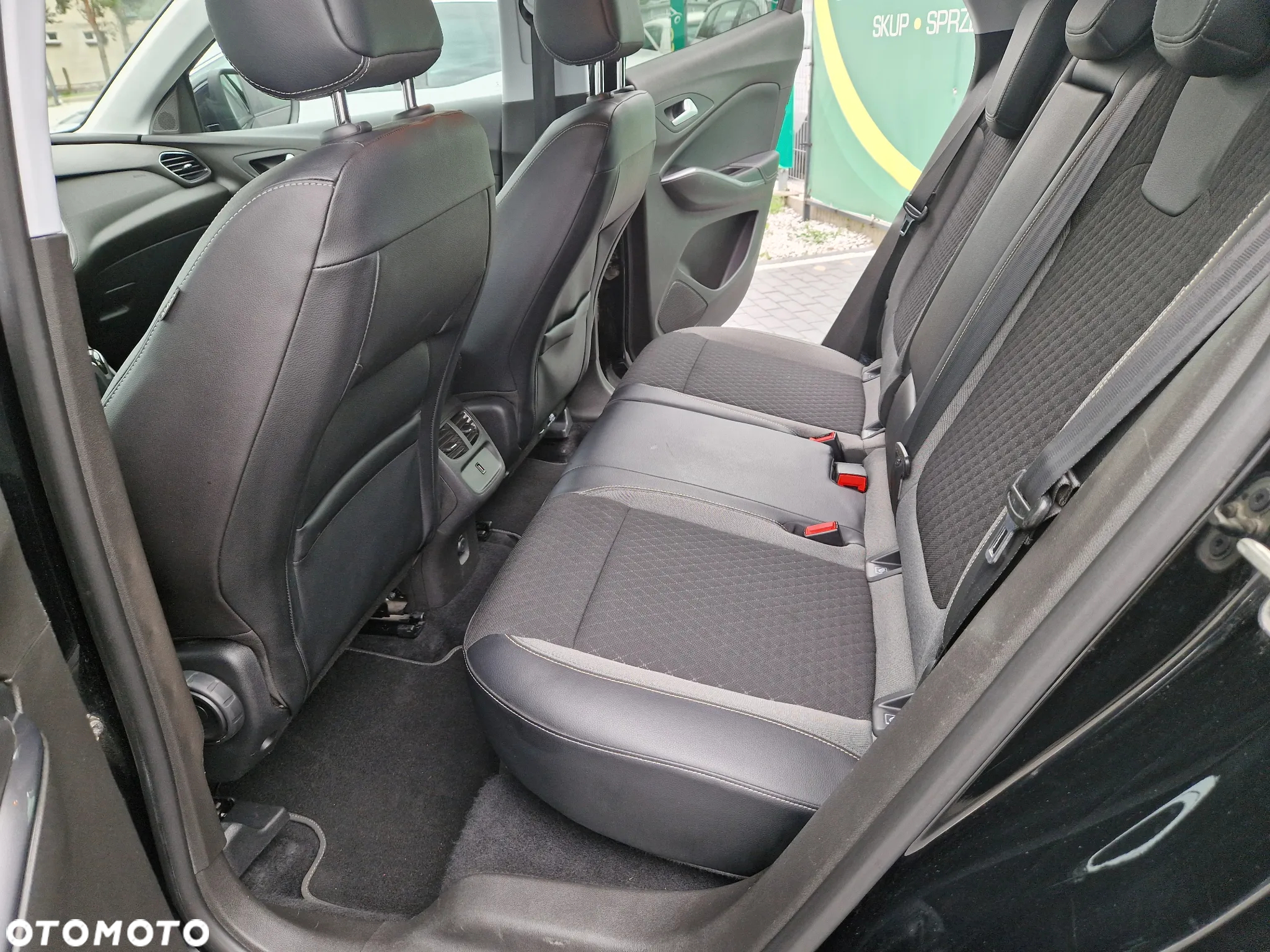 Opel Grandland X 1.6 D Start/Stop Automatik Business Edition - 21