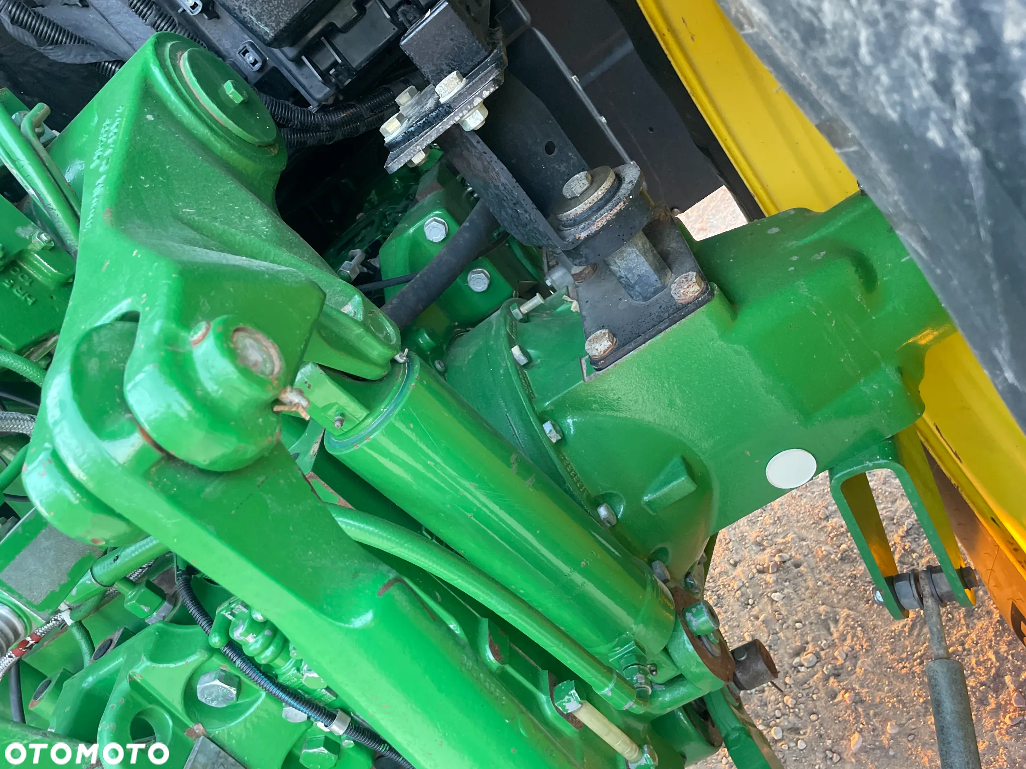 John Deere 6170M - 12