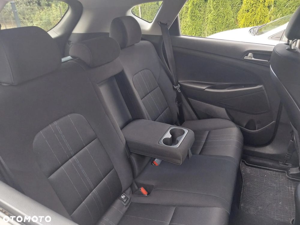 Hyundai Tucson 1.6 GDI BlueDrive Classic 2WD - 10