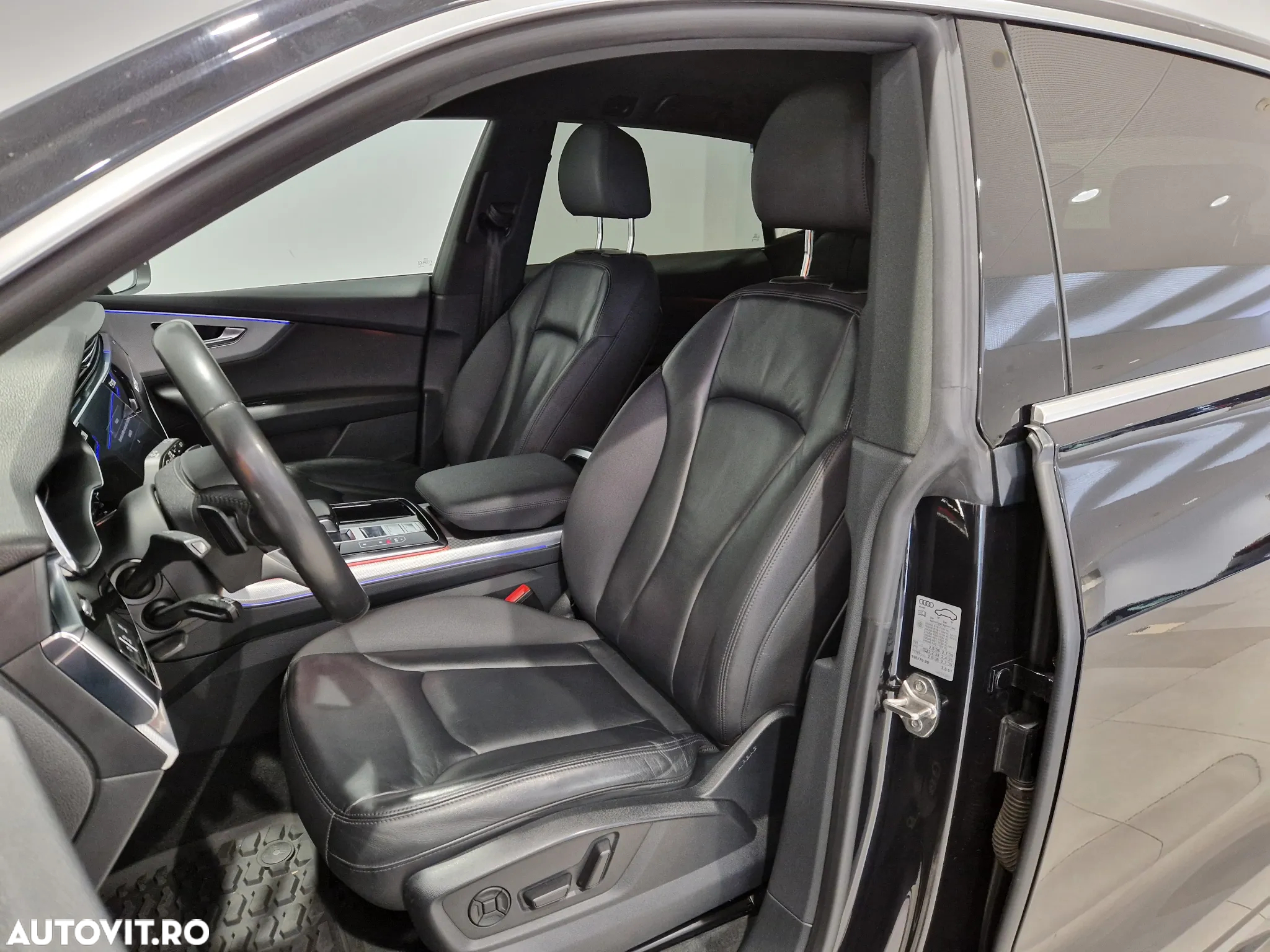 Audi Q8 3.0 50 TDI quattro Tiptronic MHEV - 11