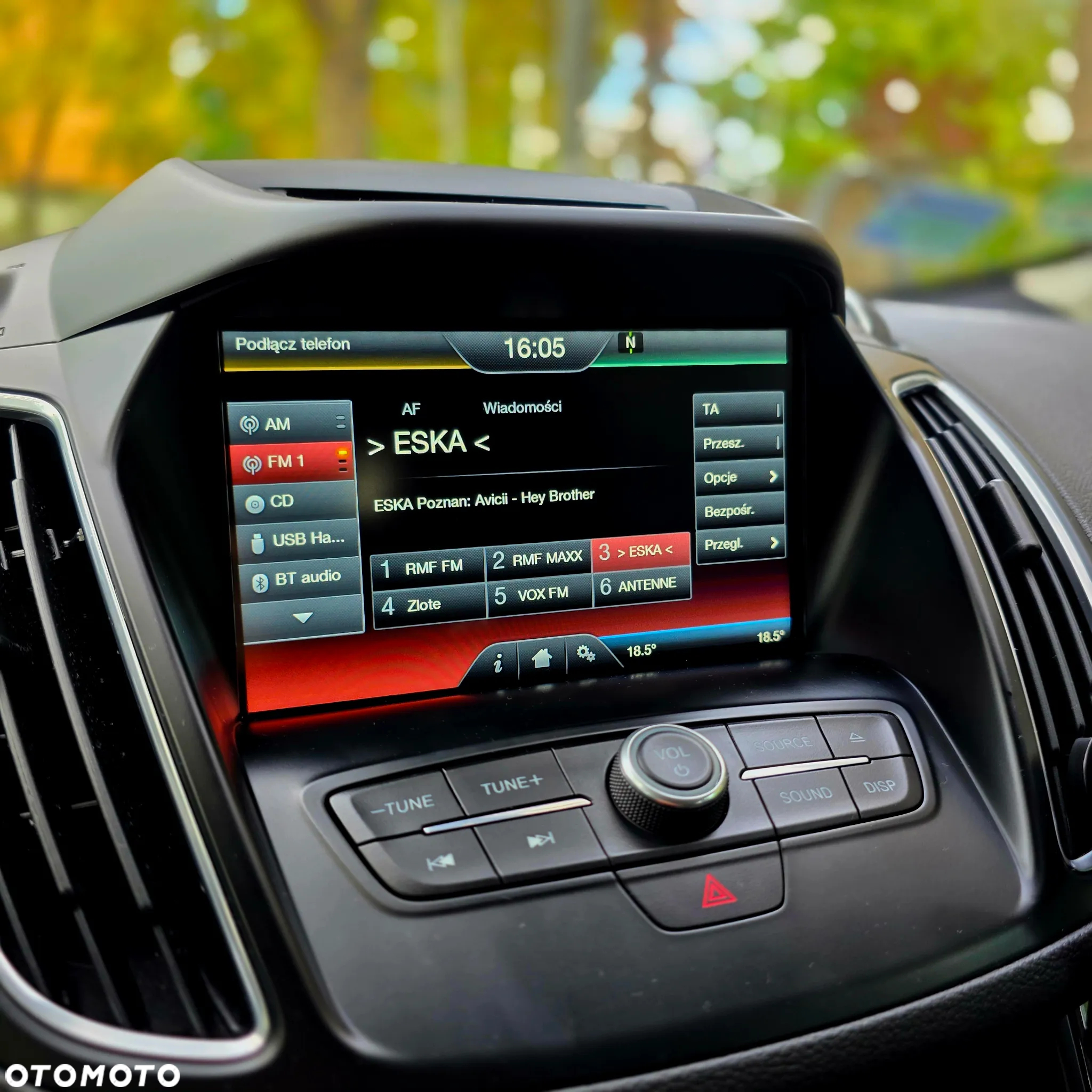 Ford C-MAX 1.0 EcoBoost Titanium ASS - 11