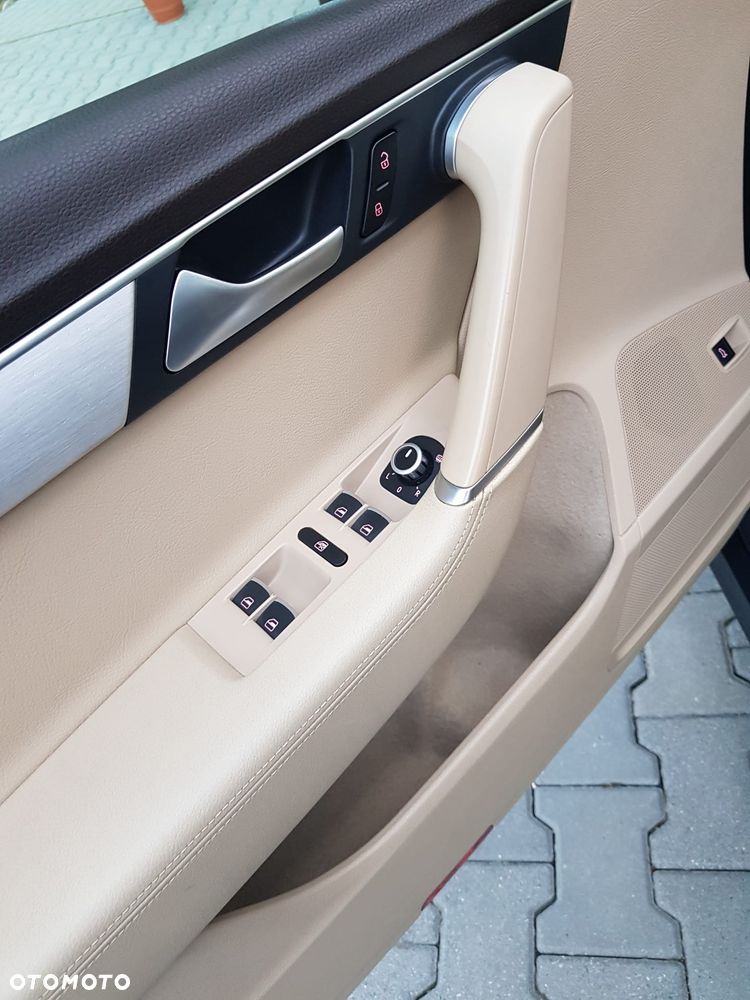 Volkswagen Passat 2.0 TDI BlueMotion Technology Highline - 10