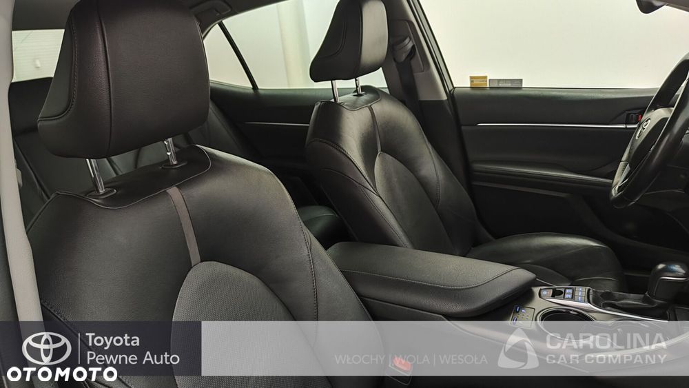 Toyota Camry 2.5 Hybrid Comfort CVT - 7