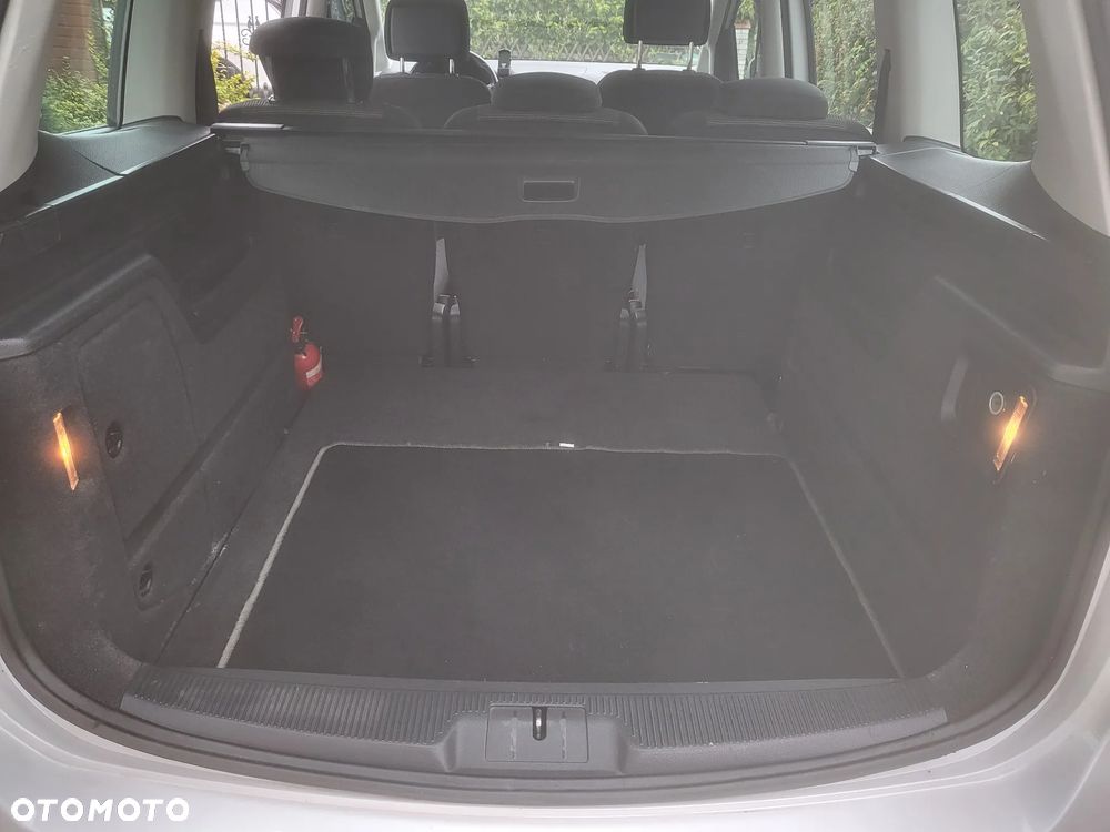 Volkswagen Sharan - 21