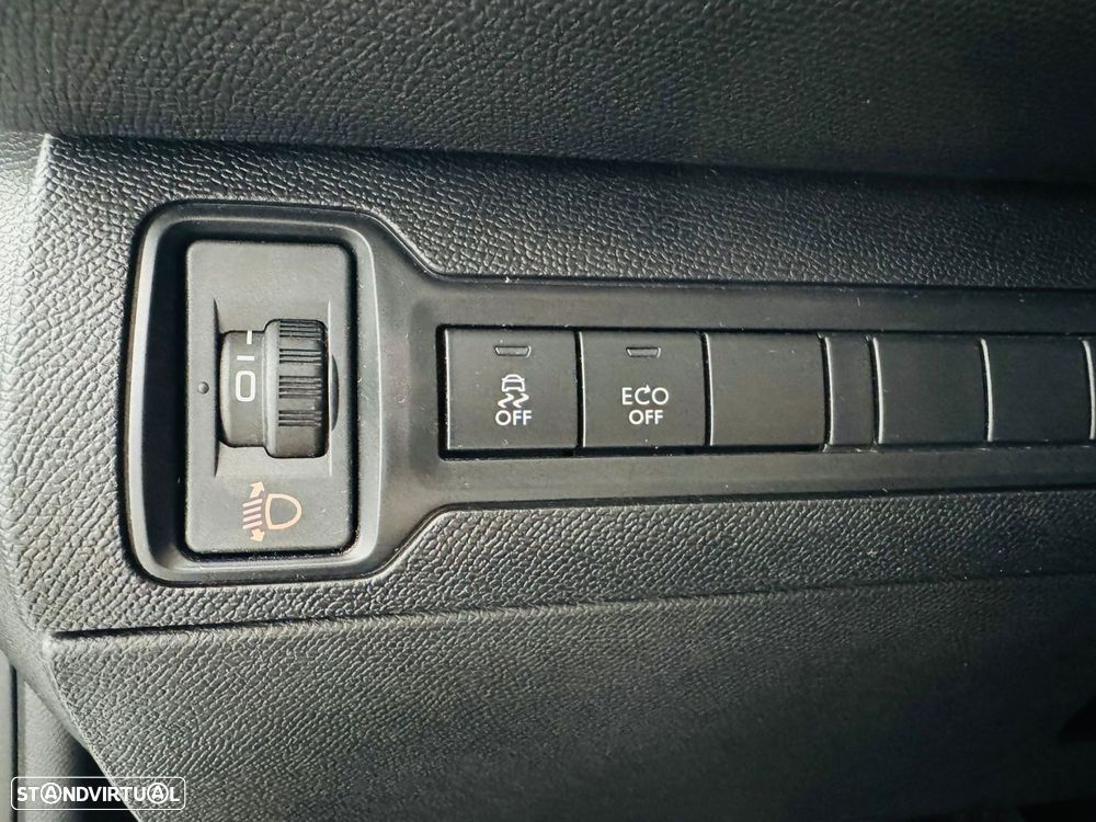 Peugeot 308 1.6 BlueHDi Style - 19