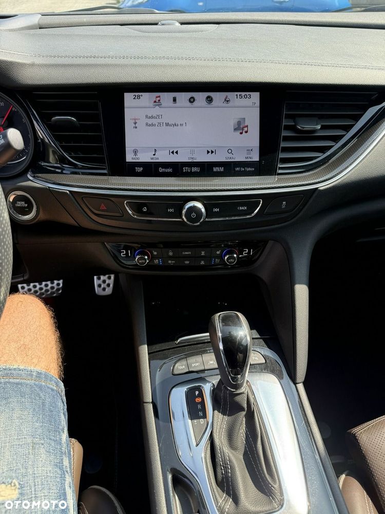 Opel Insignia - 22