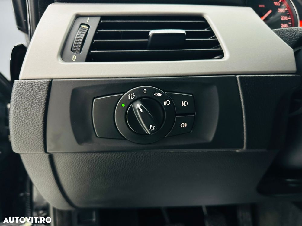 BMW Seria 3 318d DPF Edition Exclusive - 13
