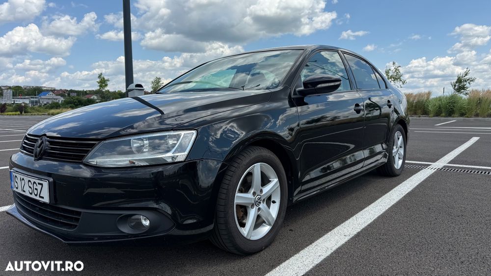 Volkswagen Jetta - 16