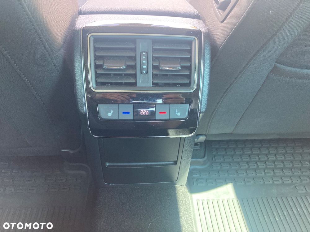 Skoda Superb 2.0 TDI SCR Style DSG - 15