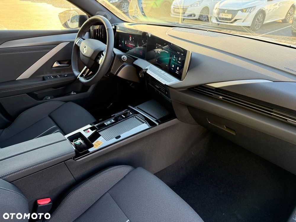 Opel Astra 1.2 T mHEV GS S&S eDTC - 10