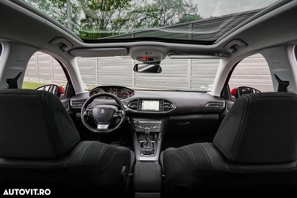 Peugeot 308 1.2 L PureTech Turbo Allure Aut. - 5