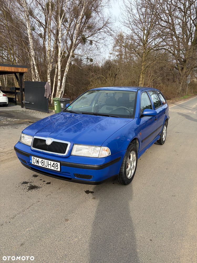 Skoda Octavia - 1