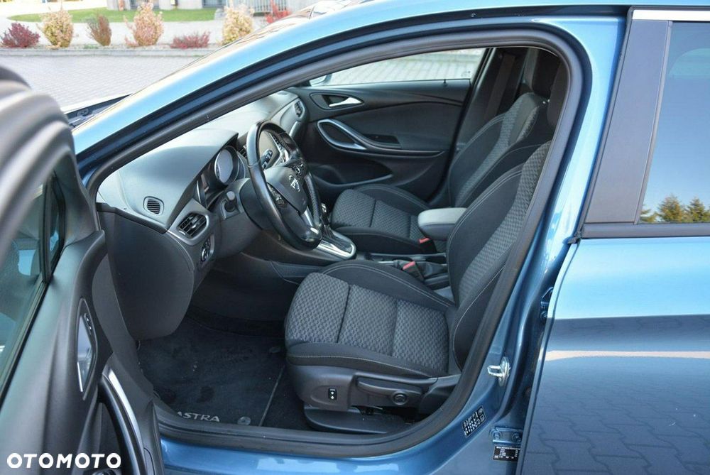 Opel Astra 1.6 D Automatik Start/Stop Edition - 21