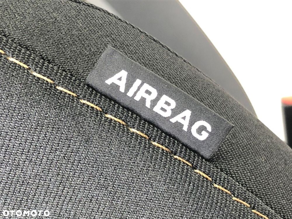 FOTEL PRAWY PRZÓD  DACIA DUSTER (HM_) 2017 - 2022 1.0 TCe 90 67 kW [91 KM] benzyna 2021 - 2022 - 7