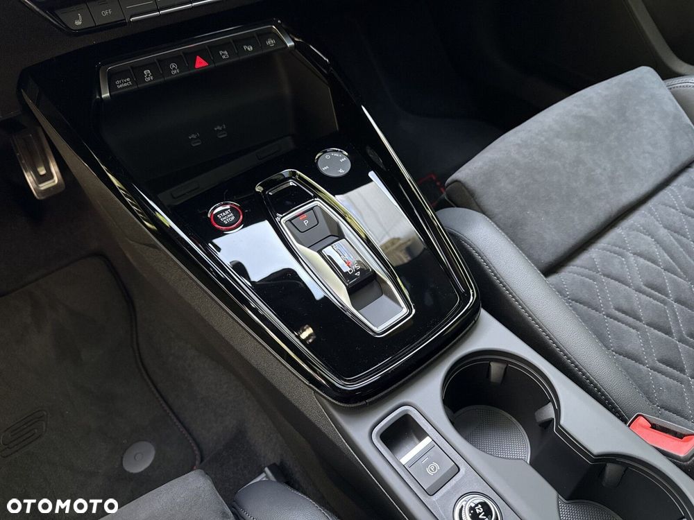 Audi RS3 Limousine TFSI Quattro S tronic - 16