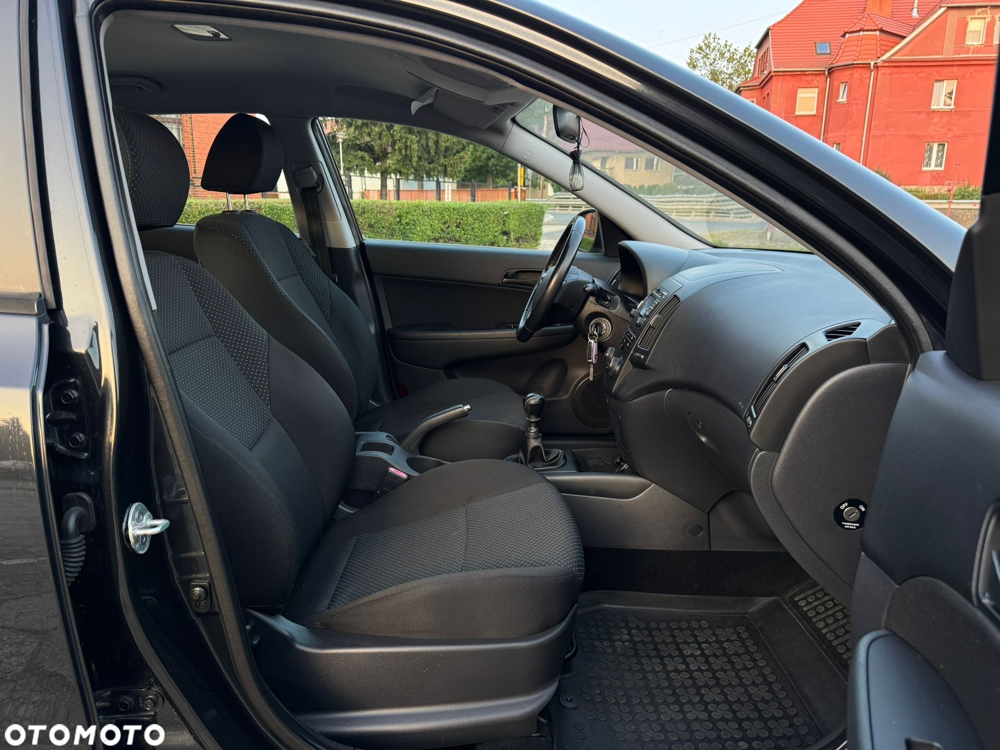 Hyundai i30 1.6 CRDi Base - 8