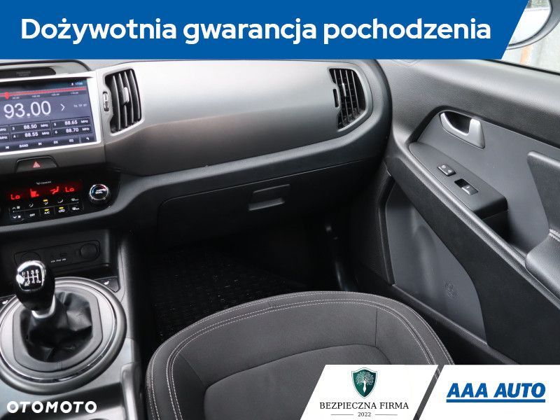Kia Sportage - 10