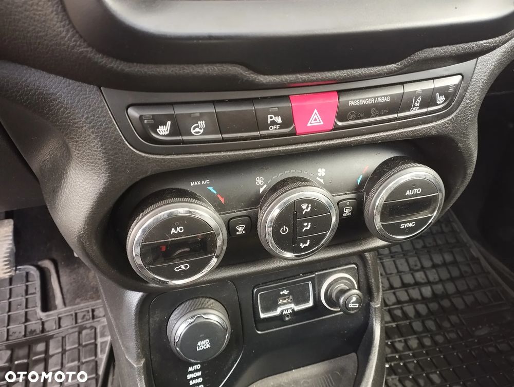 Jeep Renegade 2.0 MultiJet Active Drive Limited Adventure Edition - 21