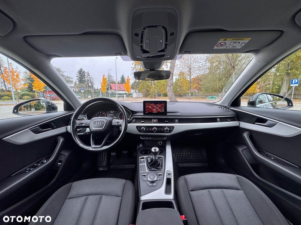 Audi A4 Avant - 32