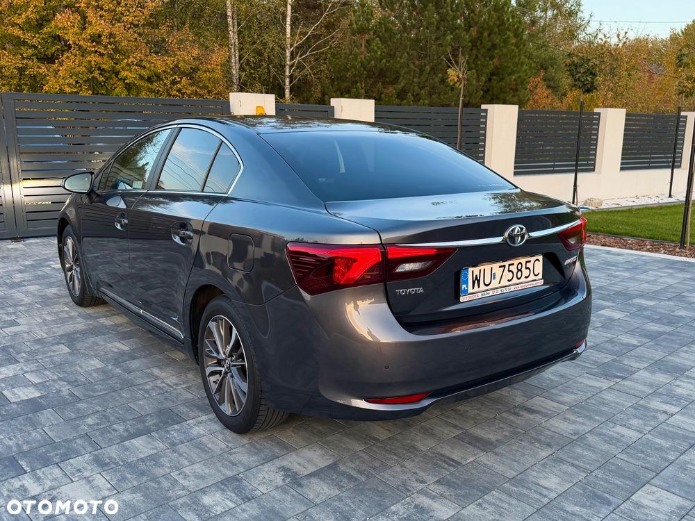 Toyota Avensis - 3