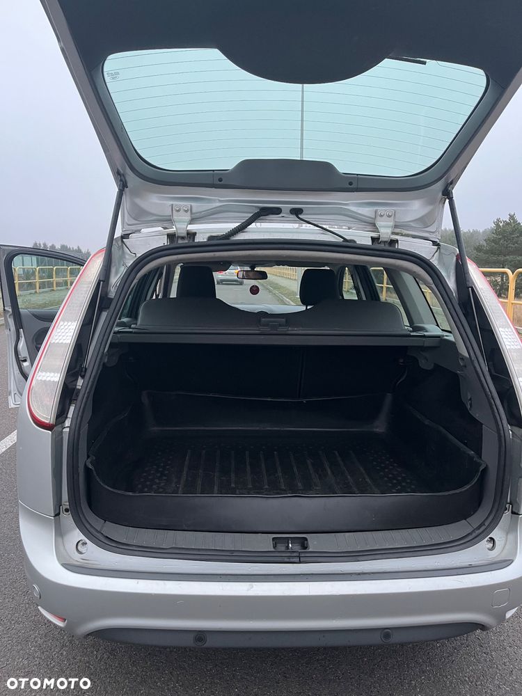 Ford Focus 1.6 16V Silver Magic - 6