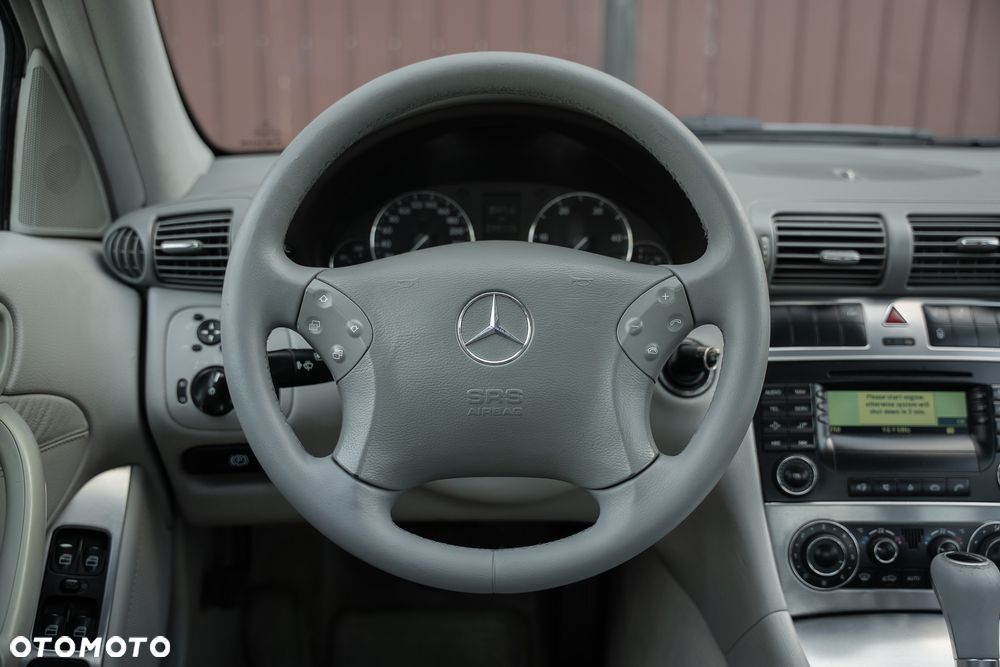 Mercedes-Benz Klasa C - 30